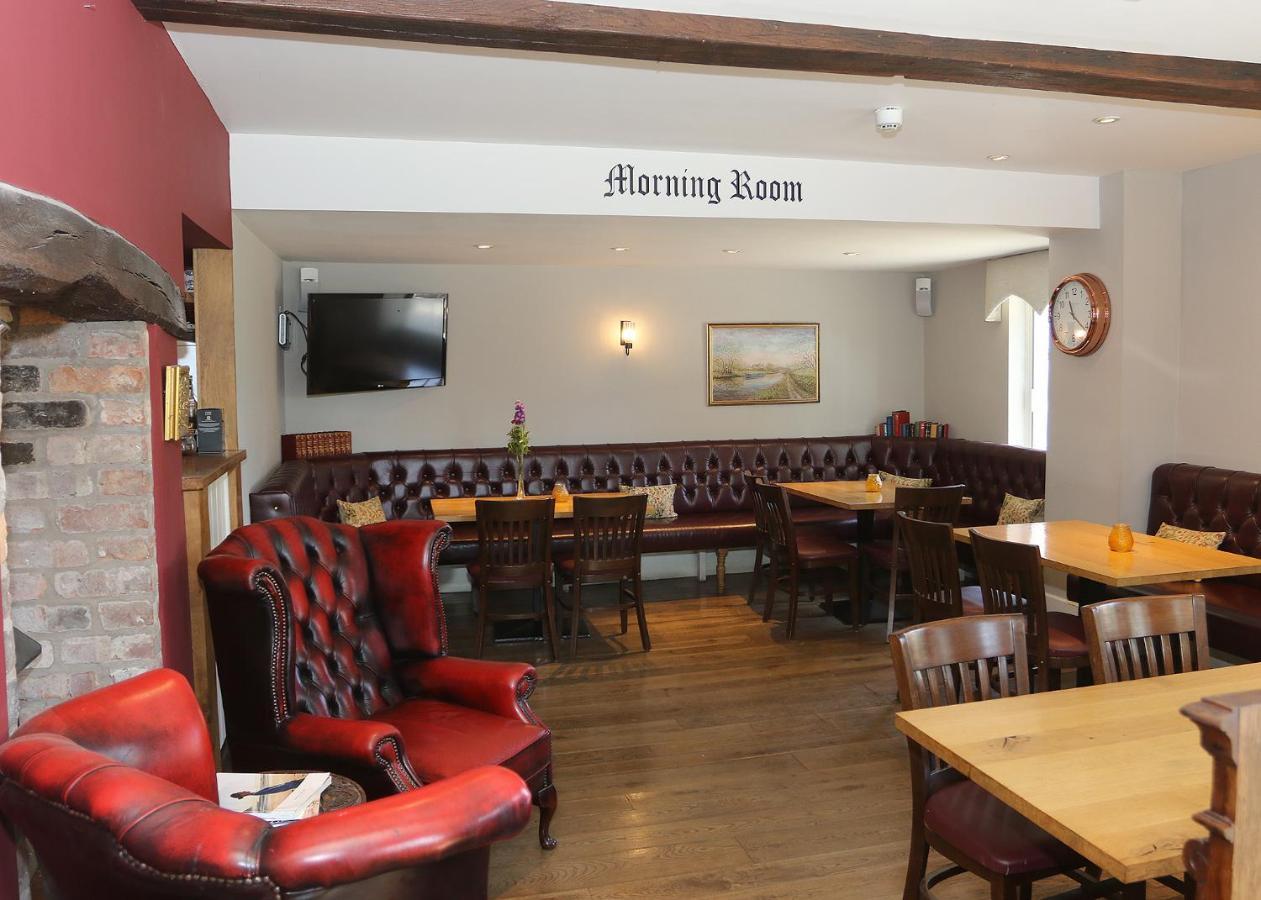 ホテル The Nags Head モントゴメリー エクステリア 写真